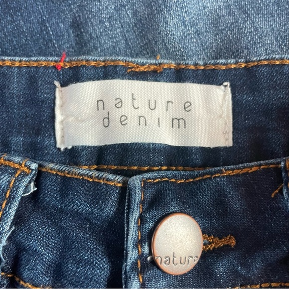 Nature Denim Distressed Button Fly Hi Rise Skinny Jeans.  Size 7/27 - Picture 5 of 7